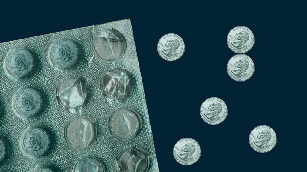 A blister pack of US quarters with empty pockets beside loose quarters scattered on a dark background.